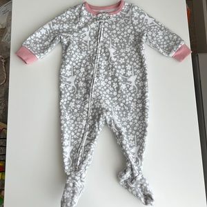 3/$15 Carter’s fleece footie